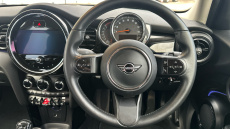 MINI Hatchback 1.5 Cooper Classic 5dr Auto Petrol Hatchback